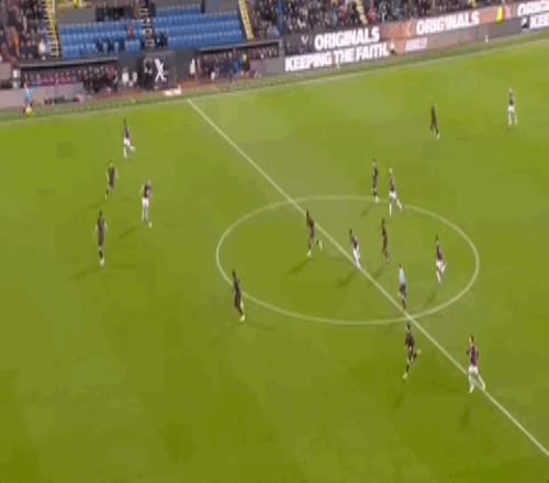 希腊足球盛,弱旅勇闯豪,门巅峰对决,UED,ued,UED注册网址,UEDapp,UED官网,UED网站,UED下载