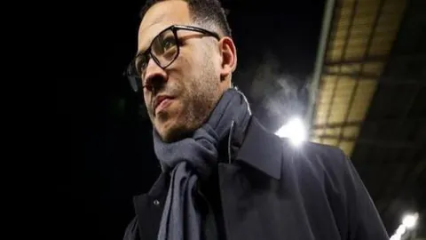 “背靠背阳光双赛八强角逐，连续闯关几何？近四年仅三人成功！”